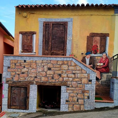 Sotza'S Little House Villa Padru Luaran gambar