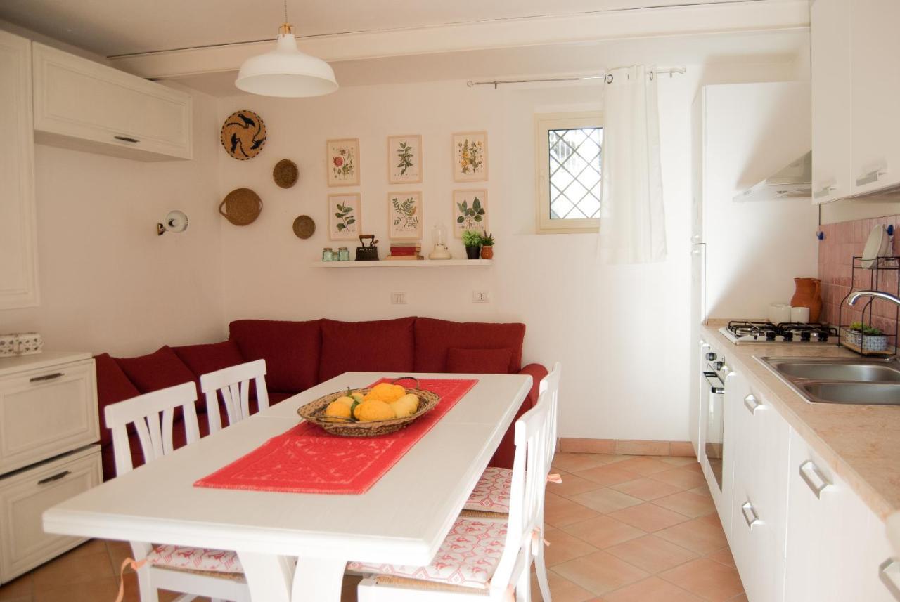 Sotza'S Little House Villa Padru Luaran gambar